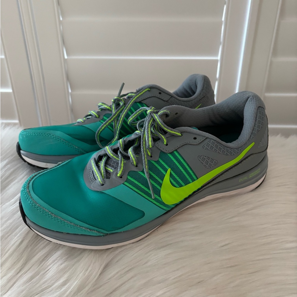 Nike teal and Gray Dual Fusion athletic shoes